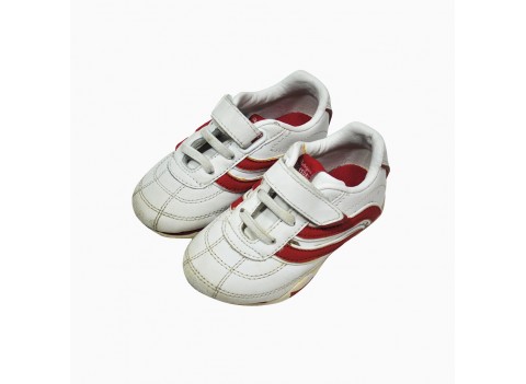 	Кроссовки	Lonsdale