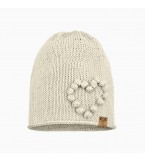 Детская вязаная шапочка  LOVE